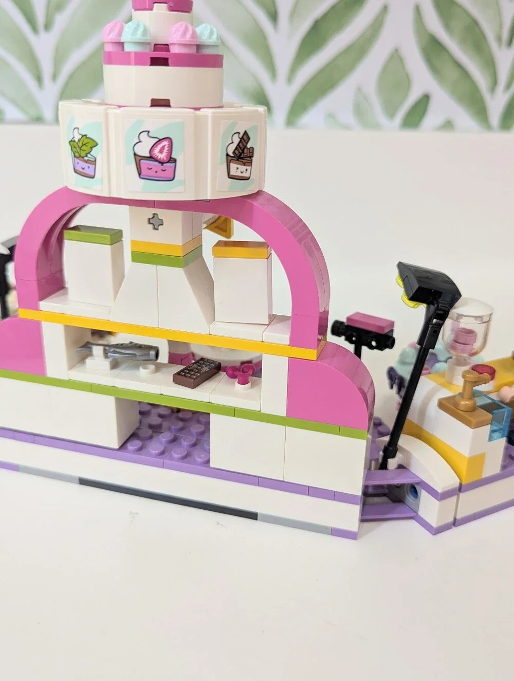 Lego Friends Set 41393 Baking Competition *Complete Set* Collectible